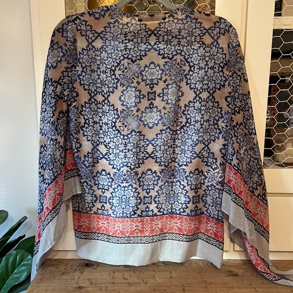 BCBG Cross Front Blouse - Picture 4 of 6